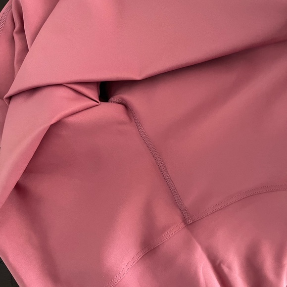 Peloton Show up leggings new - Picture 7 of 9